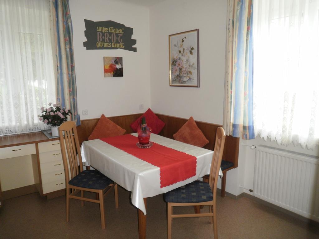 Apartamento Haus Thon Bodensdorf Exterior foto