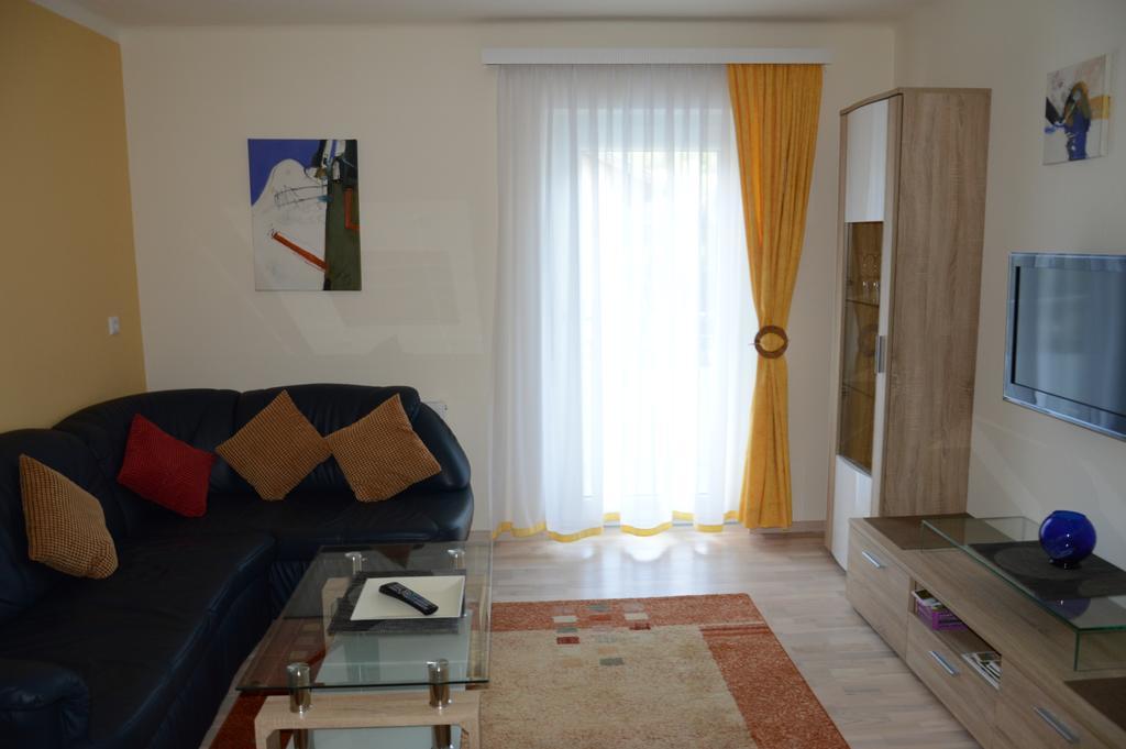 Apartamento Haus Thon Bodensdorf Habitación foto
